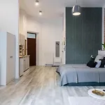 18 Manufaktura Centrum Miasta Legionów 18 Parking Na Terenie * Łódź
