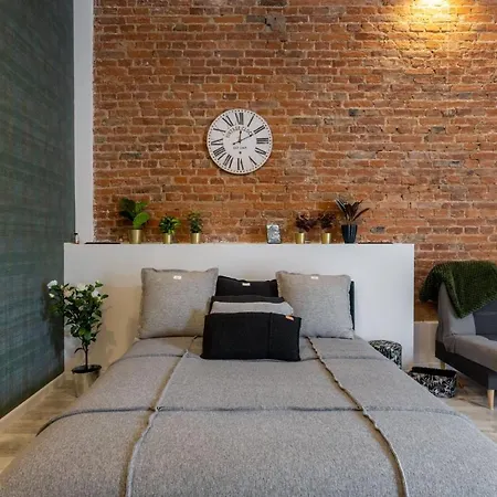 Διαμέρισμα 18 Manufaktura Centrum Miasta Legionow 18 Parking Na Terenie Λοτζ