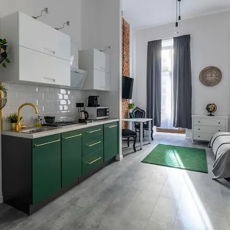 Bast 18 Manufaktura Centrum Miasta Legionow 18 Parking Na Terenie Appartement *